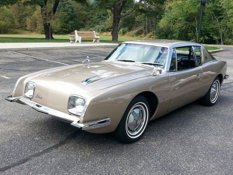 studebaker-avanti